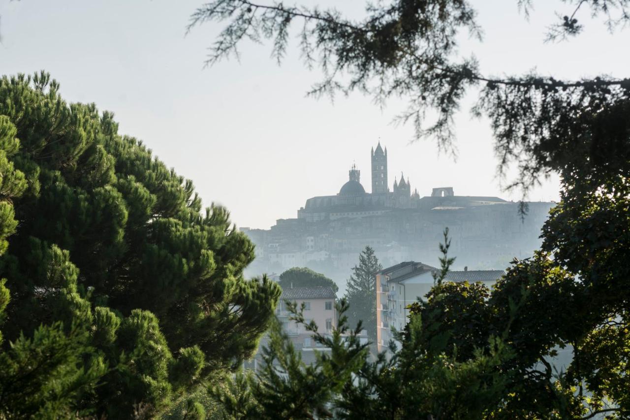 Borgo Villa Risi Siena Exterior foto